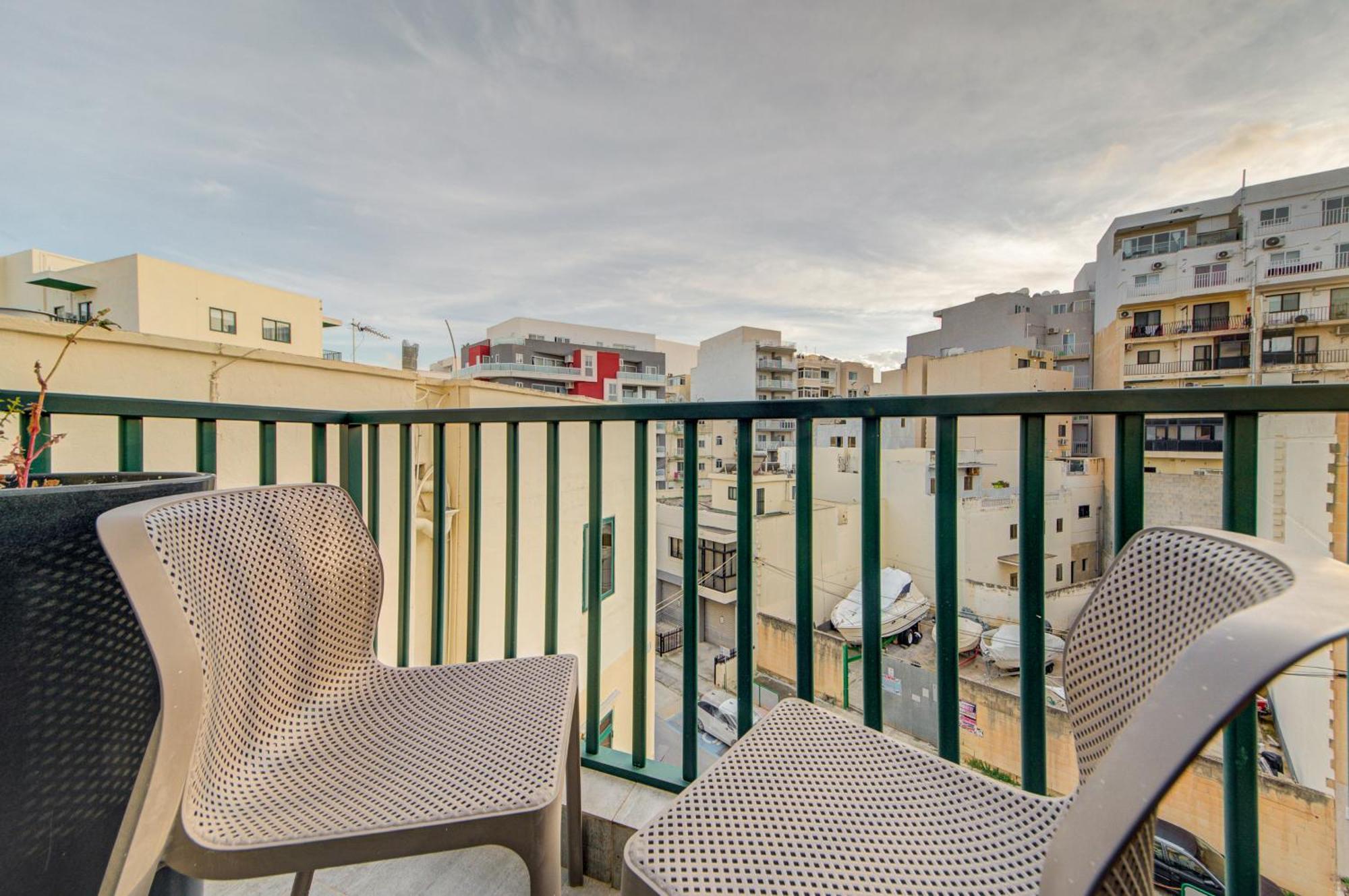 Top Floor Apt With Common Pool Close To All Amenities St. Paul's Bay Luaran gambar
