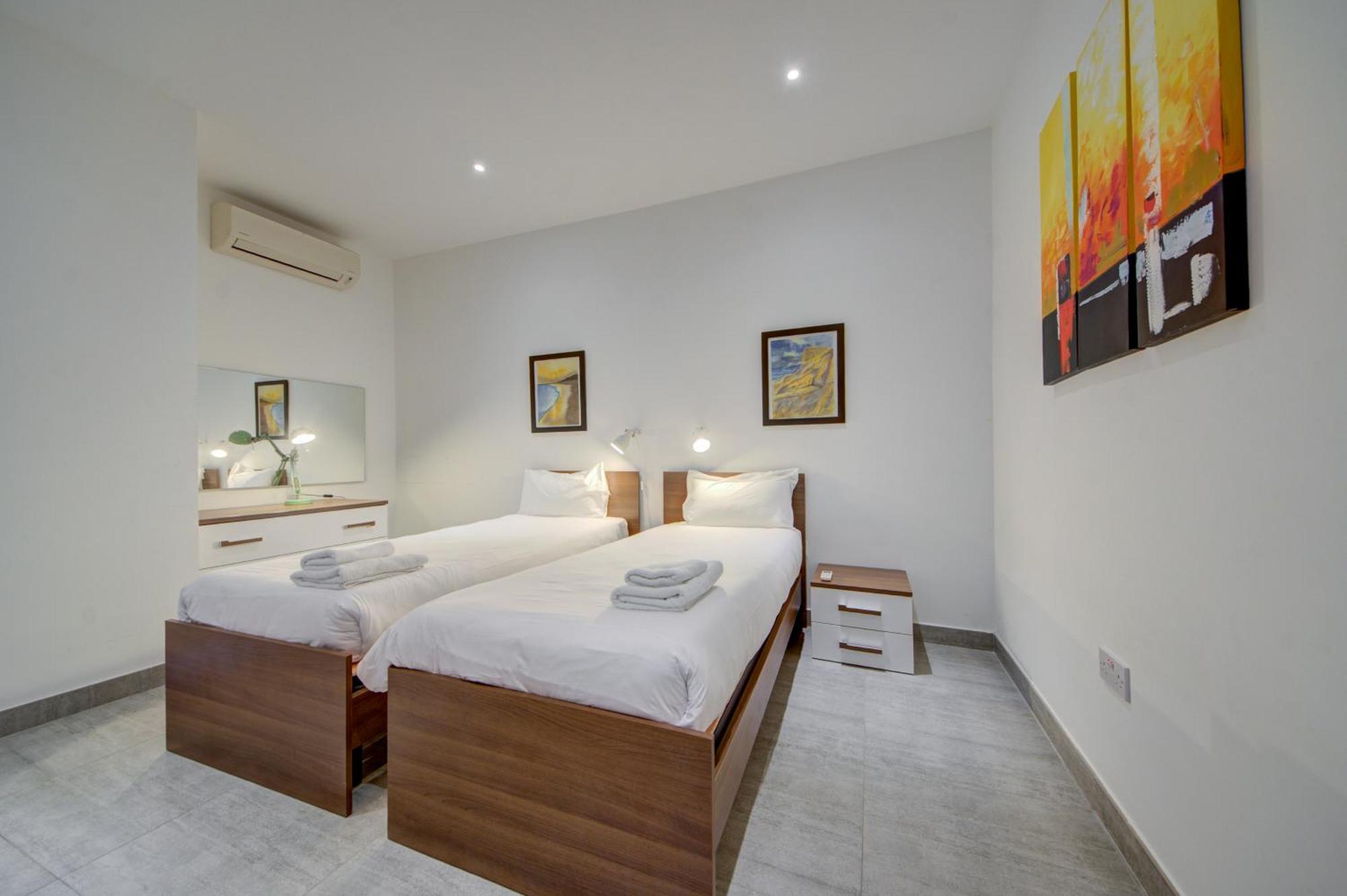 Top Floor Apt With Common Pool Close To All Amenities St. Paul's Bay Luaran gambar